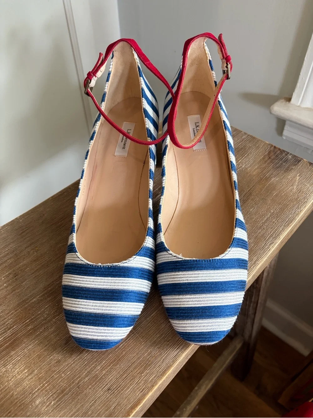 LK Bennett | Hadley closed courts pumps in Blue red  White Striped